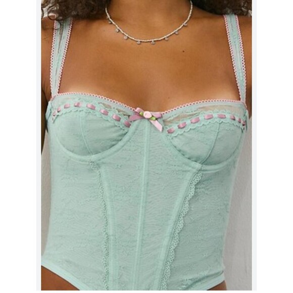 Urban Outfitters Tops - Y2K Out From Under Urban Outfitters Lace Bustier Corset Top XS NWT